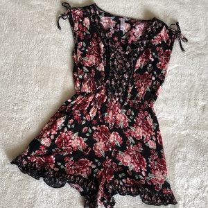 XS Xhilaration Romper